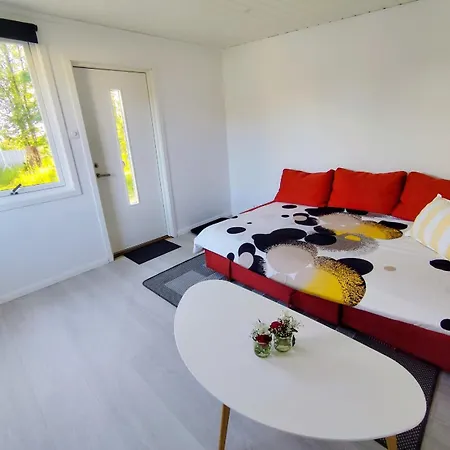 Cosy Family With Pool Semesterbostad Grimstad (Aust-Agder)